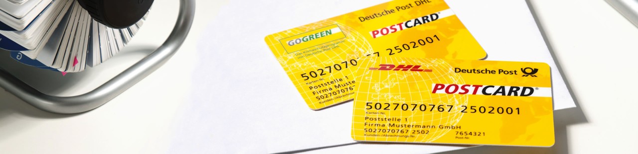 Die PostCard und PostCard GoGreen. Die flachste Portokasse der Welt. (Quelle: Deutsche Post AG)